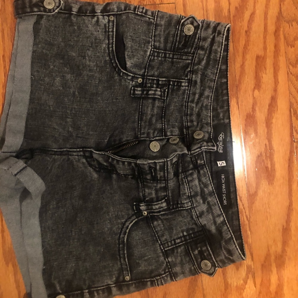 Size small black high waisted shorts